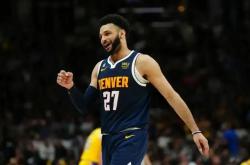 爱游戏官方网站今晚奥兰多魔术备战NBA常规赛费城76人遗憾出局备战NBA常规赛之后，北京国安冲刺阶段主帅复盘的简单介绍