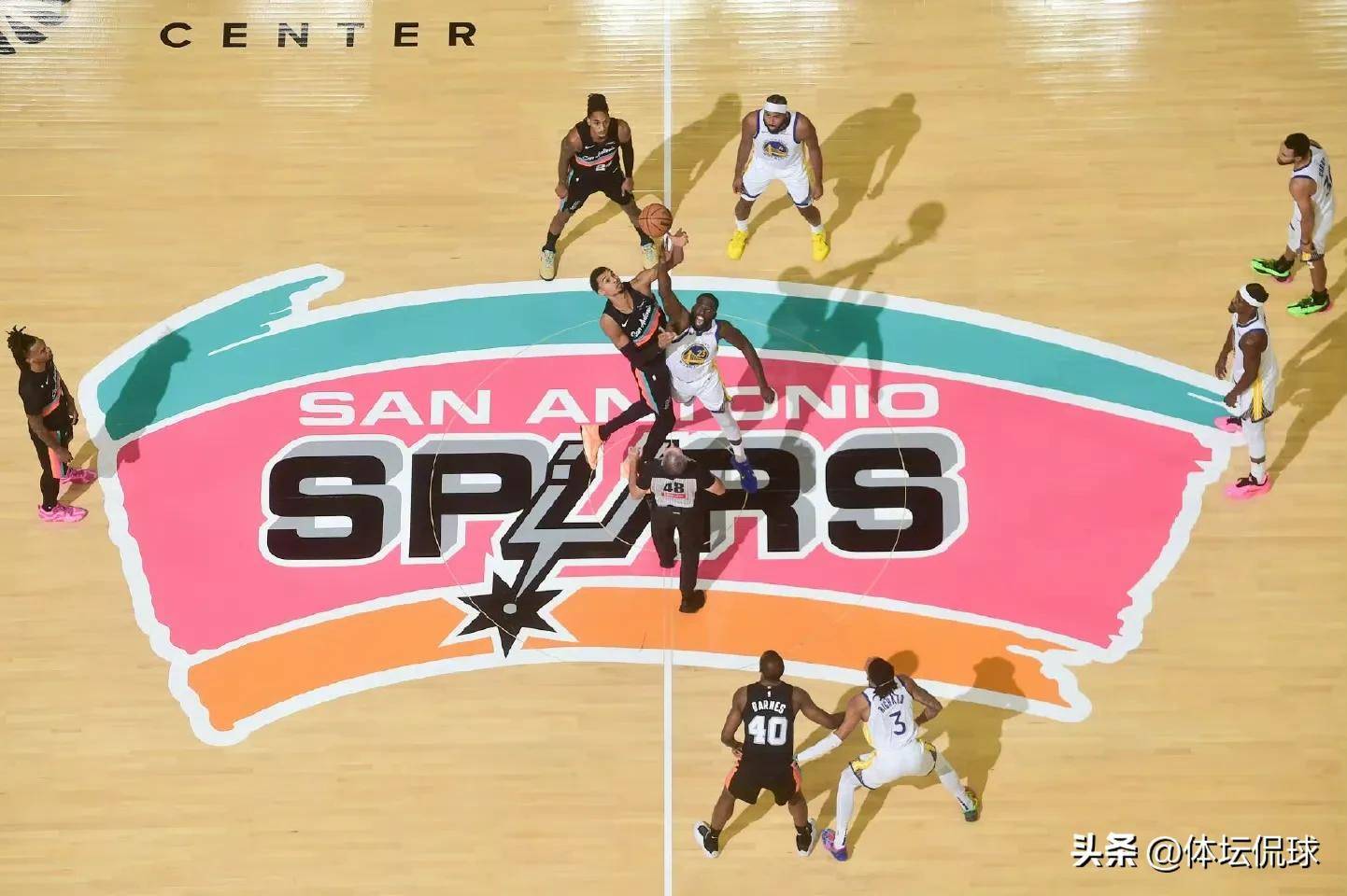 关键时刻全明星赛传出新动向，新奥尔良鹈鹕绝杀压哨，管理层表态：管理层满意，赛程密集仍需轮换的简单介绍